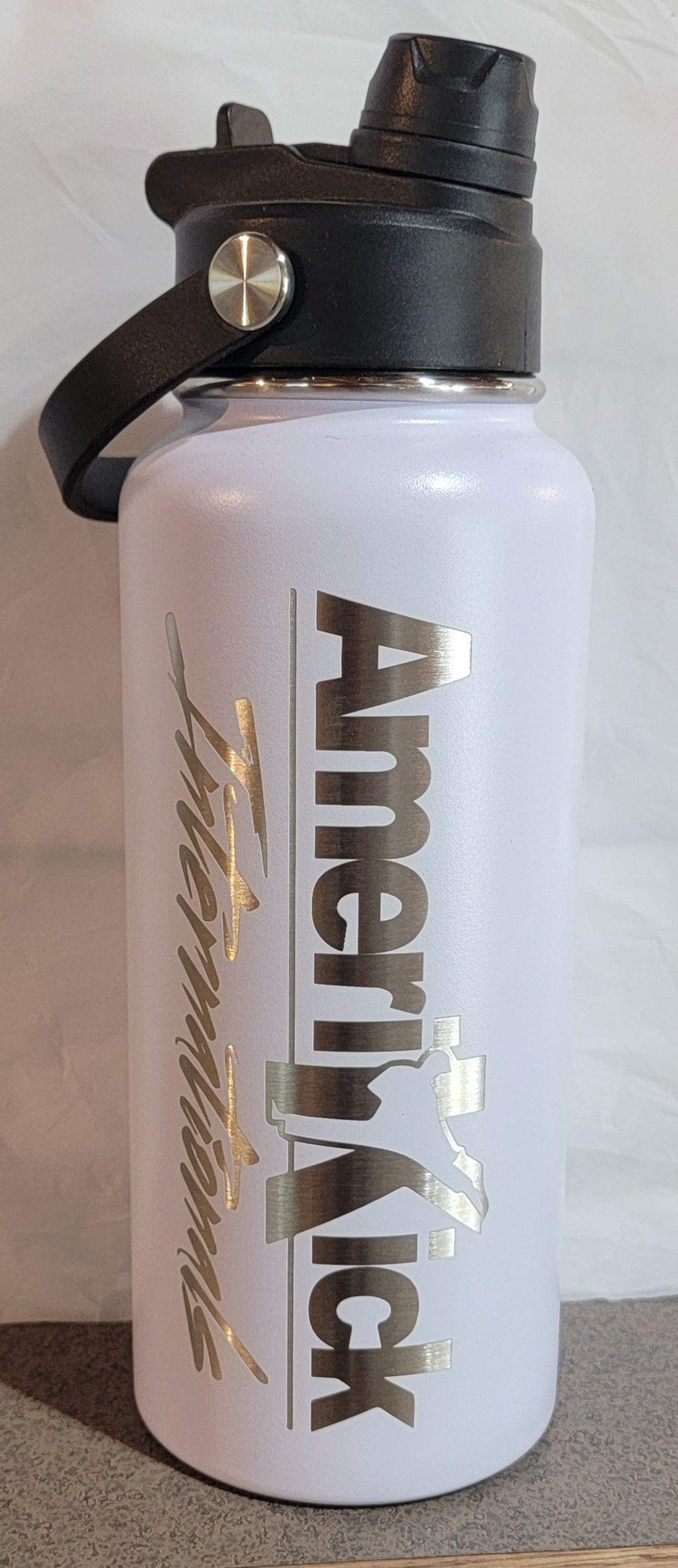 30oz AmeriKick Internationals Water Jug